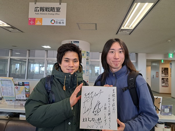 住みます芸人ASANAさん